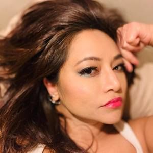 Meet your Posher, Junaida